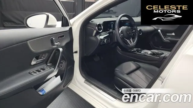 MERCEDES BENZ A-Classe W177 A250 4MATIC Berline 2020 — photo 10 sur 20