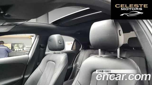 MERCEDES BENZ A-Classe W177 A250 4MATIC Berline 2020 — photo 19 sur 20