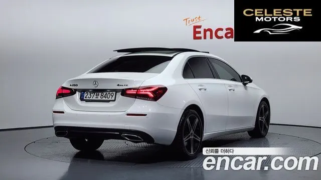 MERCEDES BENZ A-Classe W177 A250 4MATIC Berline 2020 — photo 2 sur 20