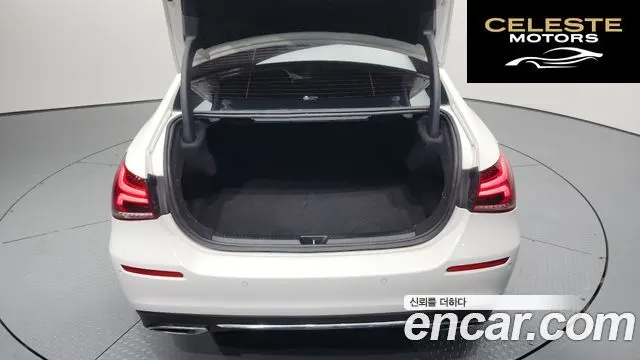 MERCEDES BENZ A-Classe W177 A250 4MATIC Berline 2020 — photo 20 sur 20