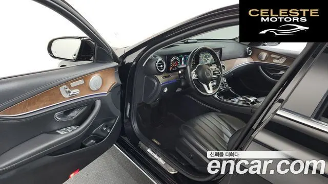 MERCEDES BENZ E-Classe W213 E300e Exclusive 2019 — photo 10 sur 20