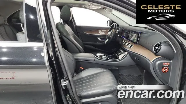 MERCEDES BENZ E-Classe W213 E300e Exclusive 2019 — photo 11 sur 20