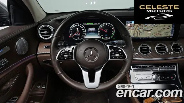 MERCEDES BENZ E-Classe W213 E300e Exclusive 2019 — photo 13 sur 20