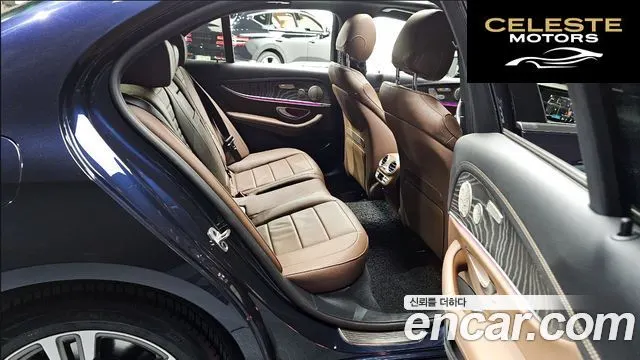 MERCEDES BENZ E-Classe W213 E350 4MATIC Avantgarde 2022 — photo 12 sur 25