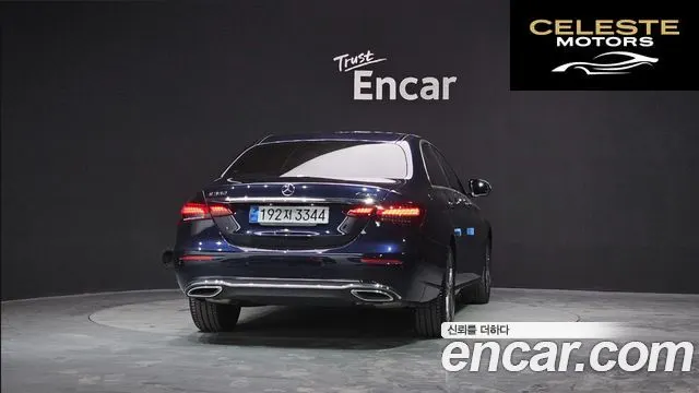 MERCEDES BENZ E-Classe W213 E350 4MATIC Avantgarde 2022 — photo 4 sur 25