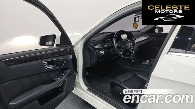MERCEDES BENZ E-Classe W212 E220 CDI Avantgarde 2012 — photo 10 sur 20
