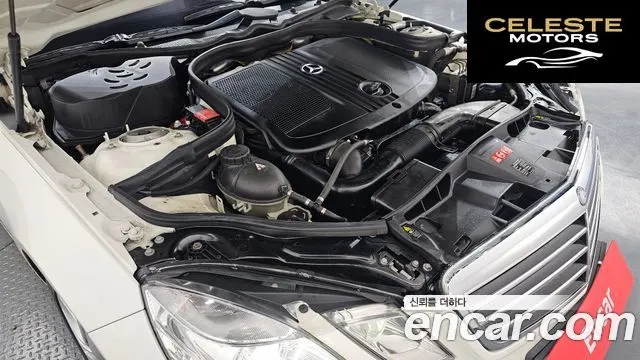 MERCEDES BENZ E-Classe W212 E220 CDI Avantgarde 2012 — photo 6 sur 20