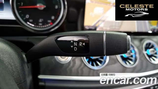 MERCEDES BENZ E-Classe W213 E220d Cabriolet 2018 — photo 9 sur 20