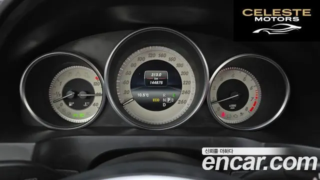MERCEDES BENZ E-Classe W212 E200 Coupé 2014 — photo 8 sur 20