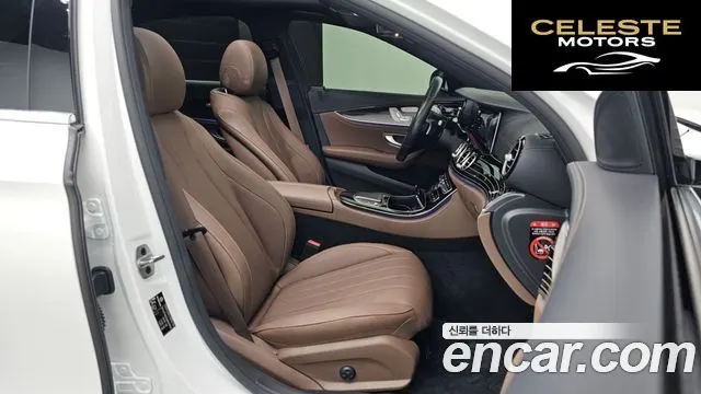MERCEDES BENZ E-Classe W213 E450 4MATIC Exclusive 2021 — photo 11 sur 26