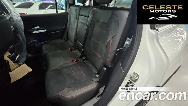 MERCEDES BENZ GLB-Classe X247 GLB250 4MATIC 2025 — photo 14 sur 26