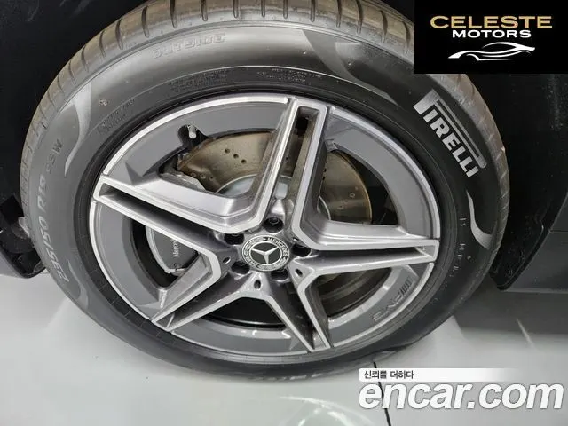 MERCEDES BENZ GLB-Classe X247 GLB250 4MATIC 2025 — photo 6 sur 11