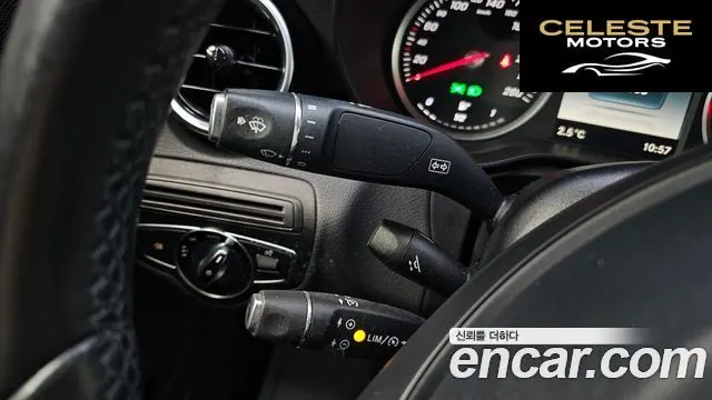 MERCEDES BENZ C-Classe W205 C200 2016 — photo 16 sur 20