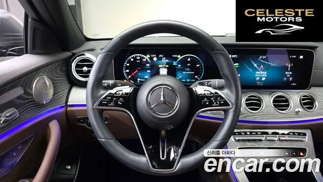 MERCEDES BENZ E-Classe W213 E350 4MATIC Exclusive 2023 — photo 13 sur 20