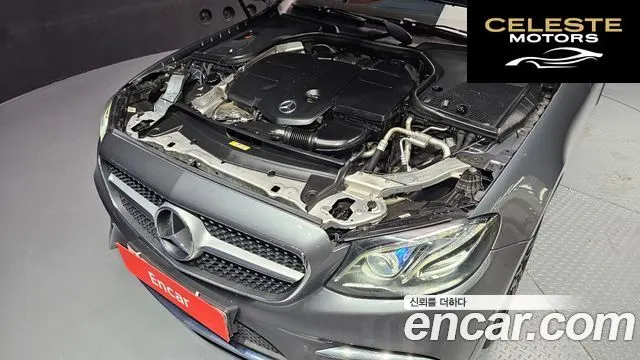 MERCEDES BENZ E-Classe W213 E220d Coupé 2018 — photo 6 sur 20