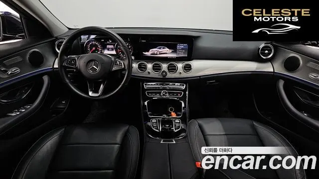MERCEDES BENZ E-Classe W213 E200 Avantgarde 2018 — photo 7 sur 26