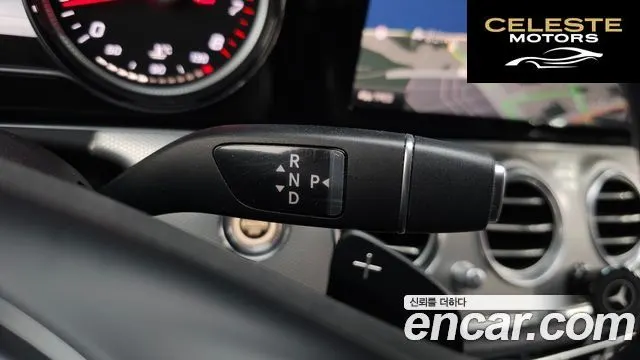 MERCEDES BENZ E-Classe W213 E200 Avantgarde 2018 — photo 9 sur 26