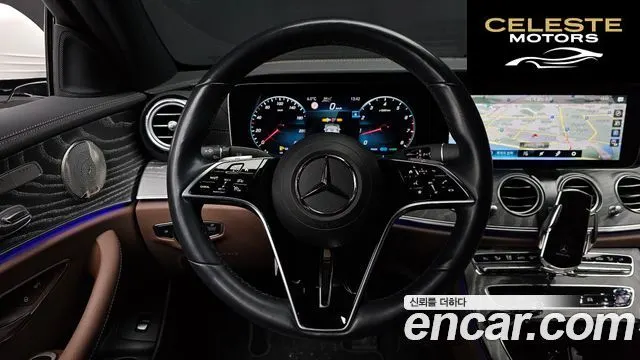MERCEDES BENZ E-Classe W213 E350 4MATIC Avantgarde 2022 — photo 13 sur 20