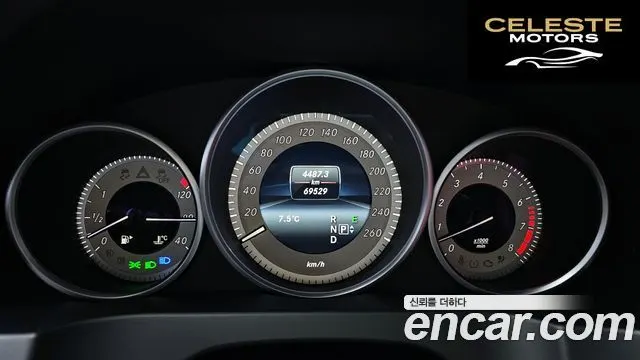 MERCEDES BENZ E-Classe W212 E400 Coupé 2016 — photo 8 sur 20