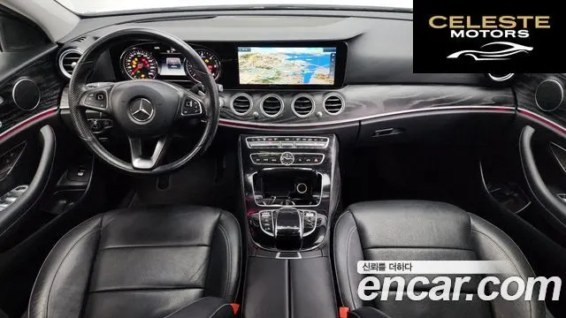MERCEDES BENZ E-Classe W213 E220d 4MATIC Avantgarde 2017 — photo 7 sur 20