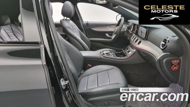 MERCEDES BENZ E-Classe W213 E250 Avantgarde 2020 — photo 11 sur 26
