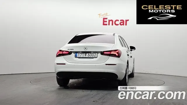 MERCEDES BENZ A-Classe W177 A220 Berline 2020 — photo 4 sur 20