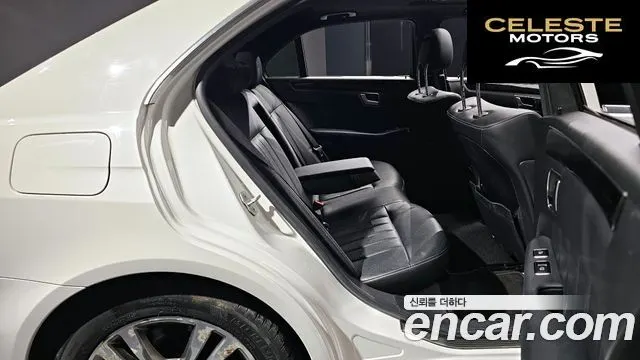 MERCEDES BENZ E-Classe W212 E220 CDI Avantgarde 2014 — photo 12 sur 20