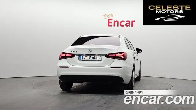 MERCEDES BENZ A-Classe W177 A220 Berline 2020 — photo 4 sur 20