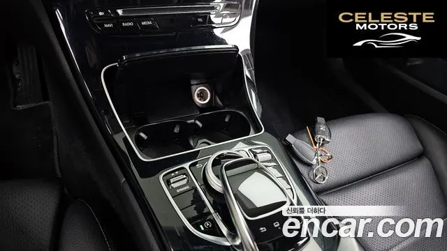 MERCEDES BENZ C-Classe W205 C220 d 4MATIC 2016 — photo 18 sur 26
