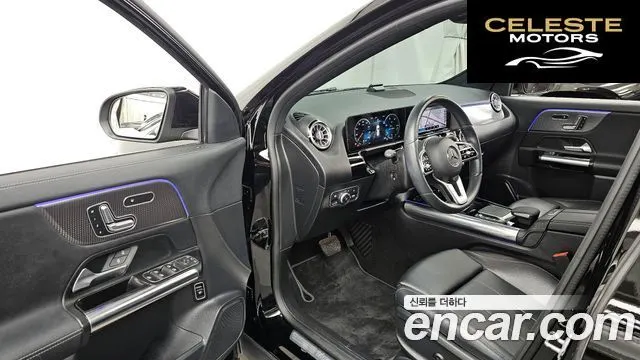 MERCEDES BENZ GLA-Classe H247 GLA220 2021 — photo 10 sur 20