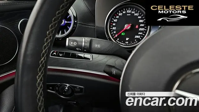MERCEDES BENZ E-Classe W213 E220d Cabriolet 2019 — photo 19 sur 20
