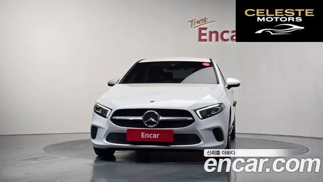 MERCEDES BENZ A-Classe W177 A220 Berline 2022 — photo 3 sur 20