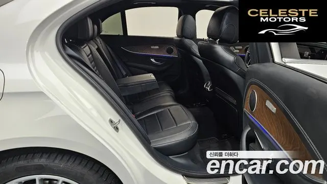 MERCEDES BENZ E-Classe W213 E250 Exclusive 2021 — photo 12 sur 20