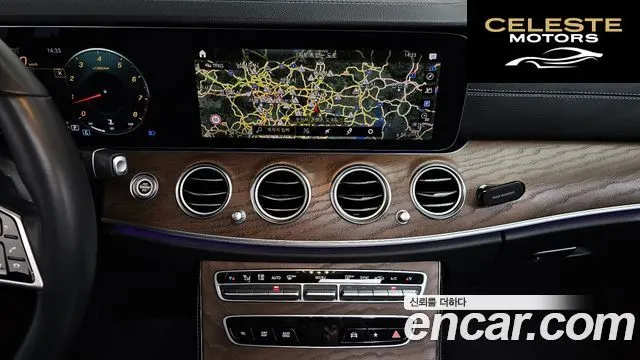 MERCEDES BENZ E-Classe W213 E250 Exclusive 2021 — photo 14 sur 20