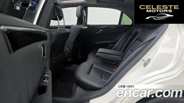MERCEDES BENZ E-Classe W212 E350 2010 — photo 13 sur 20