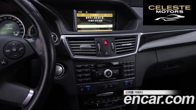 MERCEDES BENZ E-Classe W212 E350 2010 — photo 15 sur 20