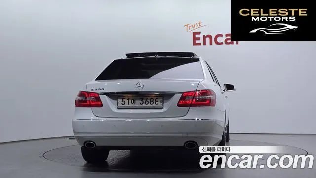 MERCEDES BENZ E-Classe W212 E350 2010 — photo 4 sur 20