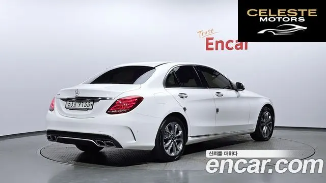 MERCEDES BENZ C-Classe W205 C220 Avantgarde 2015 — photo 2 sur 20