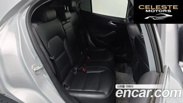 MERCEDES BENZ GLA-Classe X156 GLA200 CDI 4MATIC 2015 — photo 12 sur 20