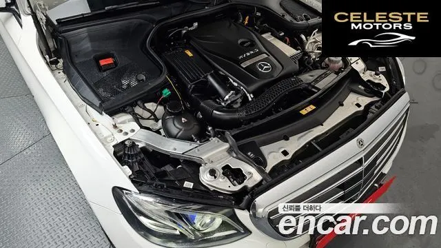 MERCEDES BENZ E-Classe W213 E300e 4MATIC Exclusive 2020 — photo 6 sur 20