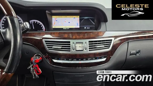 MERCEDES BENZ S-Classe W221 S350L 2011 — photo 14 sur 20