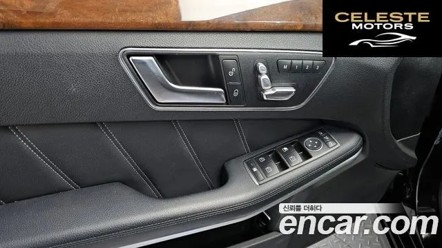 MERCEDES BENZ E-Classe W212 E300 2016 — photo 20 sur 20