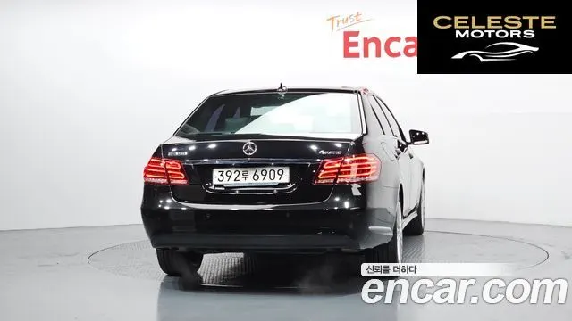 MERCEDES BENZ E-Classe W212 E300 2016 — photo 4 sur 20