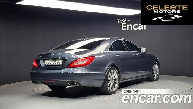 MERCEDES BENZ CLS-Classe W218 CLS250 d 4MATIC 2016 — photo 2 sur 20