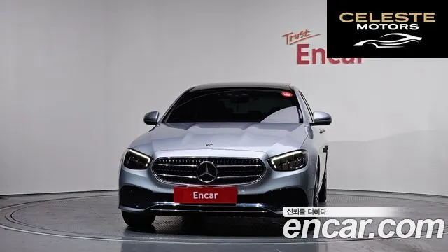 MERCEDES BENZ E-Classe W213 E250 Avantgarde 2021 — photo 3 sur 20