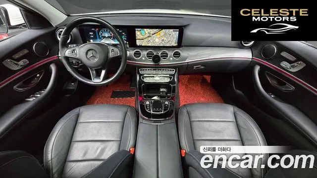 MERCEDES BENZ E-Classe W213 E300 Avantgarde 2017 — photo 7 sur 20