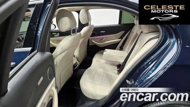 MERCEDES BENZ E-Classe W213 E300 Avantgarde 2018 — photo 12 sur 20