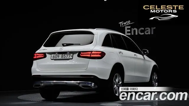 MERCEDES BENZ GLC-Classe X253 GLC220 d 4MATIC 2018 — photo 2 sur 36