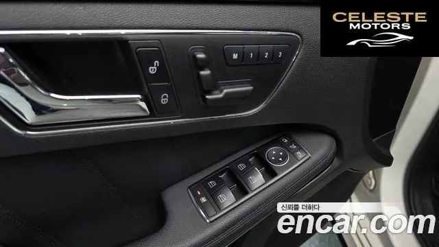 MERCEDES BENZ E-Classe W212 E220 CDI Avantgarde 2011 — photo 17 sur 20