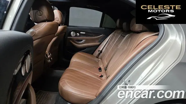 MERCEDES BENZ E-Classe W213 E450 4MATIC Exclusive 2021 — photo 12 sur 20